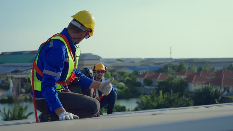 Best Commercial Roofing Services  in Sarasota Springs, FL